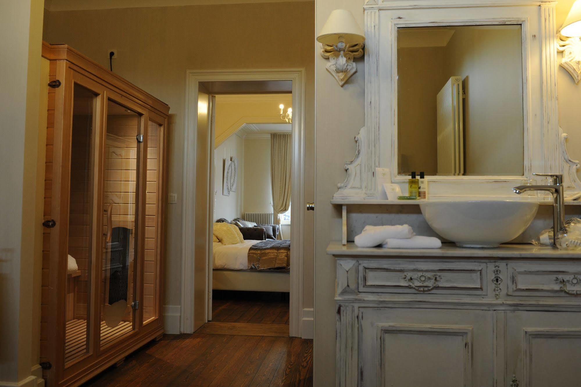 Charmehotel Villa Saporis Hasselt Esterno foto