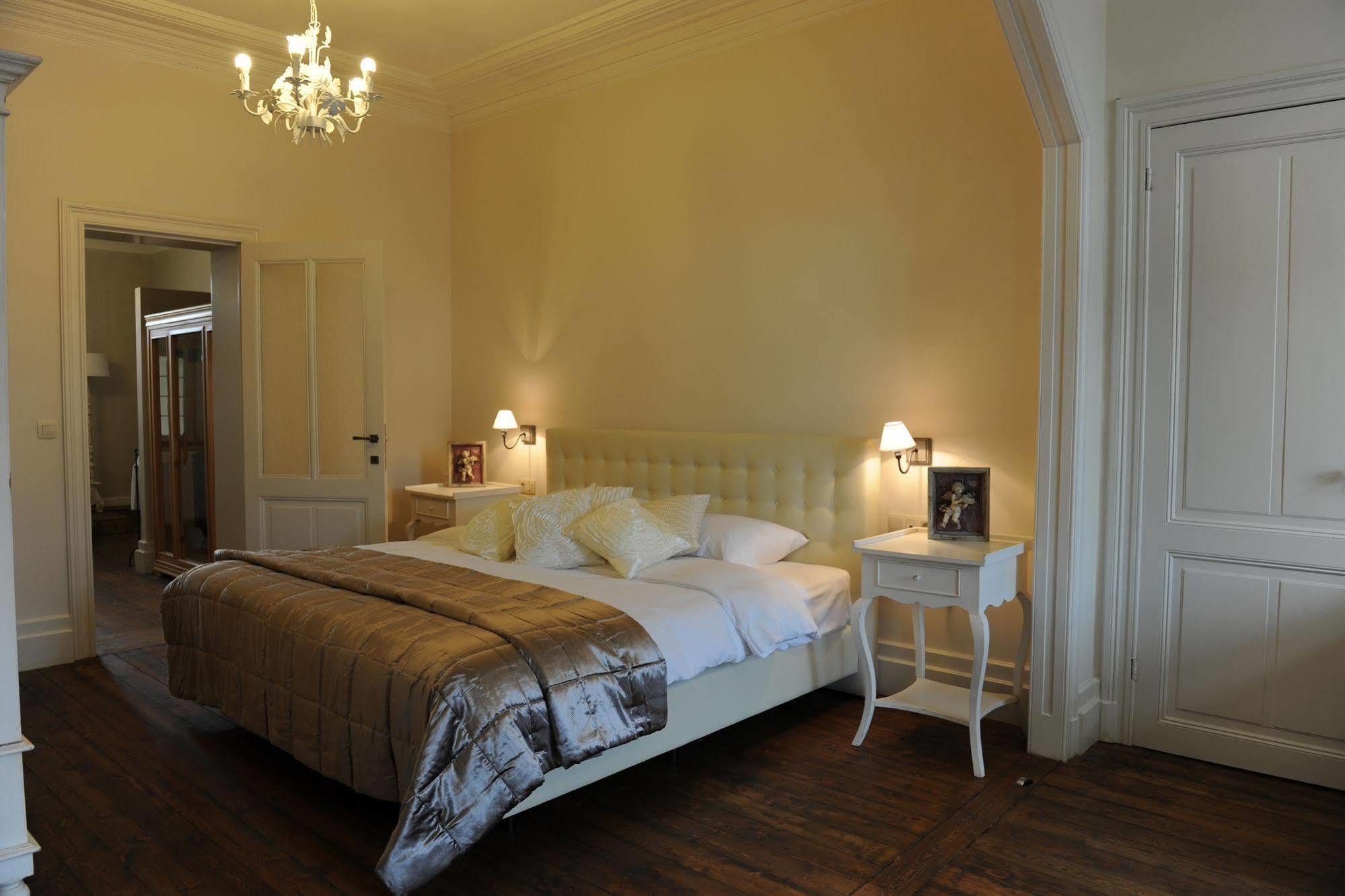 Charmehotel Villa Saporis Hasselt Esterno foto